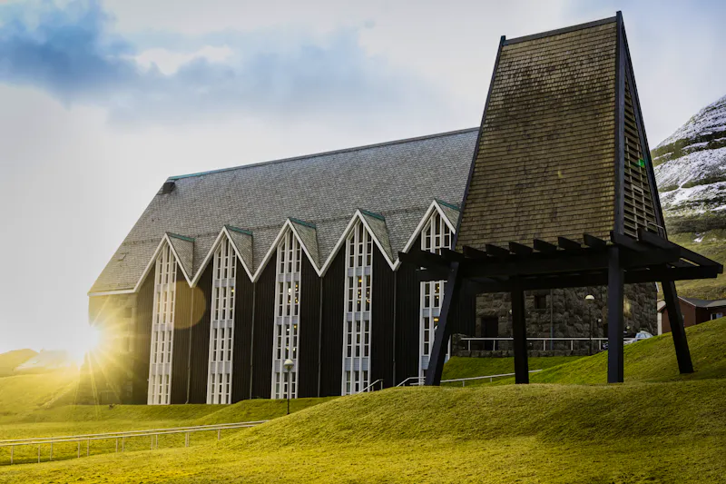 Christanskirkjan in Klaksvik auf der Färöer-Insel Bordoy - &copy;Thomas - stock.adobe.com