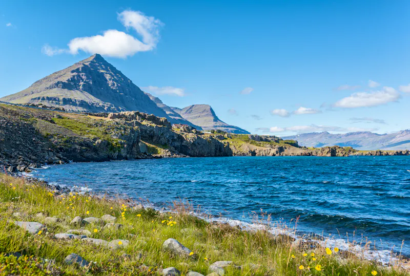 Fjorde an der Ostküste Islands - &copy;Esther Pueyo - stock.adobe.com