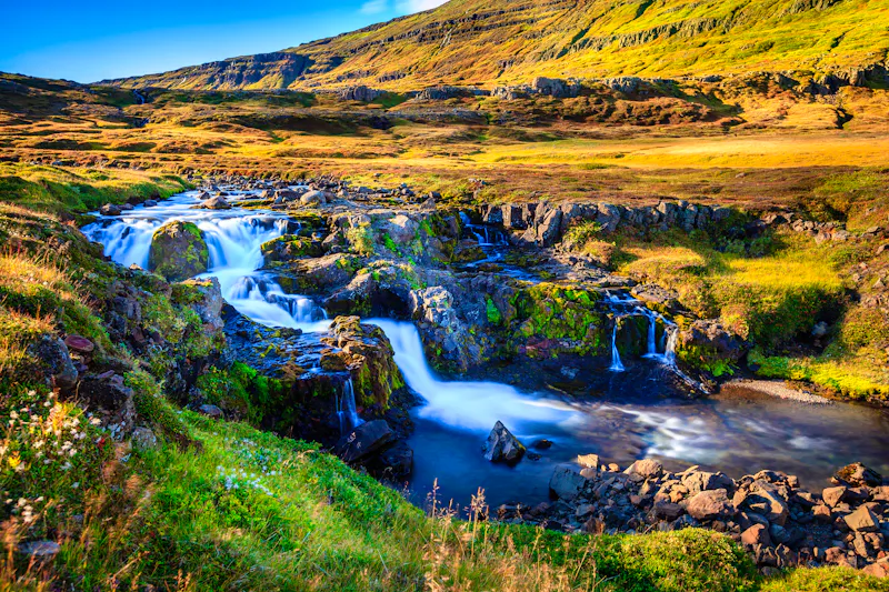 Landschaft bei Seydisfjordur im Osten von Island - &copy;Alexey Stiop - stock.adobe.com