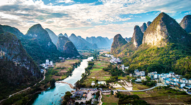 Yulong-Fluss in der nähe von Yangshuo, China - &copy;Ignacio - stock.adobe.com