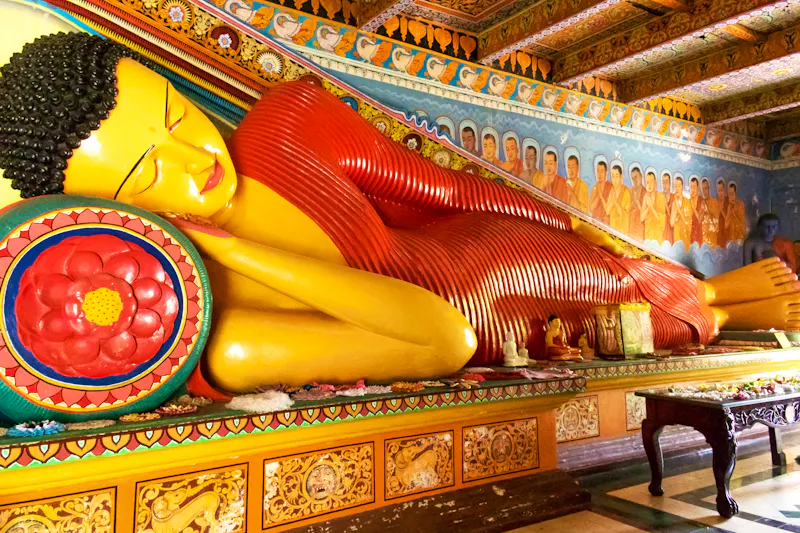 Buddha im Isurumuniya Tempel in Anuradhapura - &copy;Srishti - stock.adobe.com