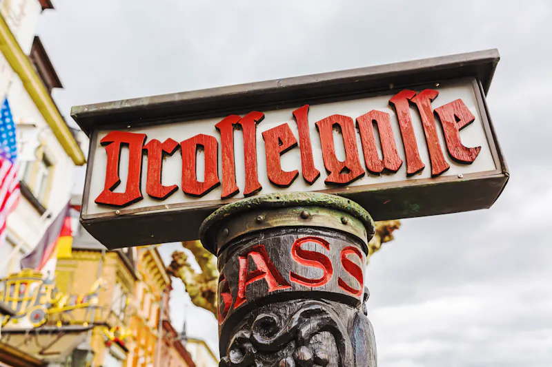 Drosselgasse in Rüdesheim  - &copy;Christian Müller - stock.adobe.com