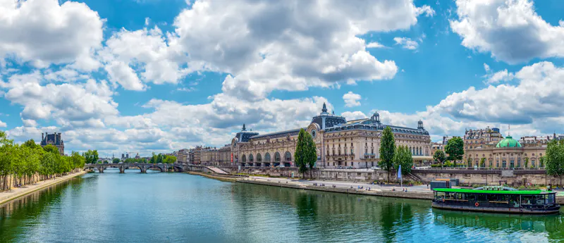Paris - Seine,  Notre Dame und Musee d'Orsay   - &copy;UlyssePixel - stock.adobe.com