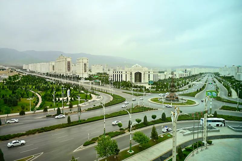 Weiße Hauptstadt Ashgabat , Turkmenistan - &copy;Meinrad Wagenschwanz - stock.adobe.com