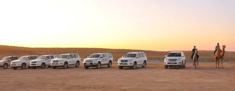 SUVs in Turkmenistan - &copy;Foto von Andrej Kulikov