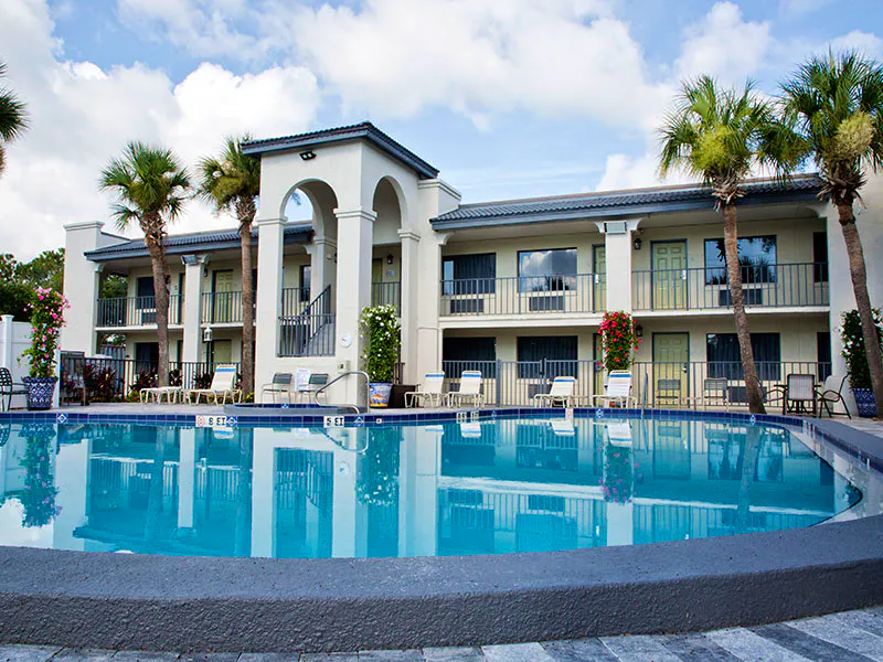 The Ponce St. Augustine Hotel - Außenansicht mit Pool&nbsp;&ndash;&nbsp;&copy;&nbsp;THE PONCE ST. AUGUSTINE HOTEL
