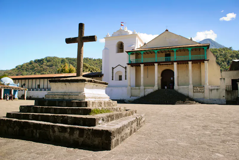 Santiago Atitlán Kirche in Santiago Atitlan, Guatemala - &copy;guynamedjames - stock.adobe.com
