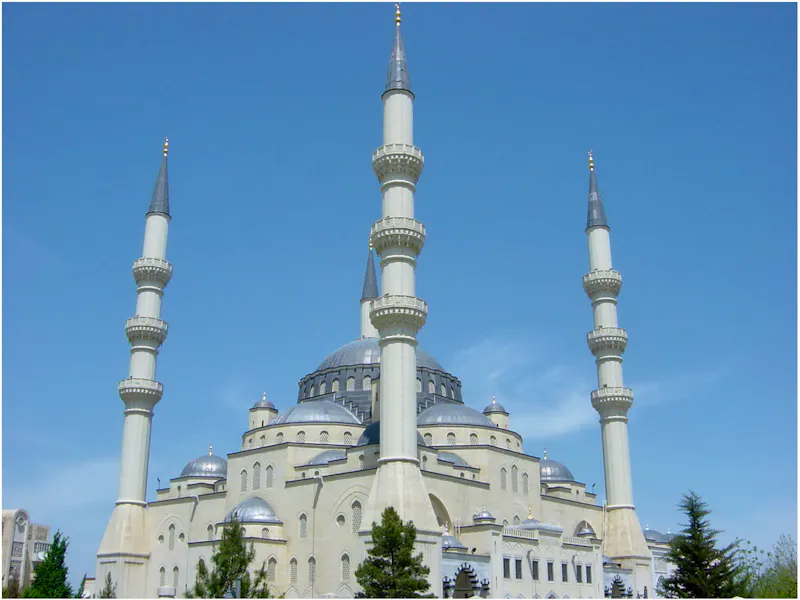  Ertogrul Gazi Moschee in Turkmenistan - &copy;Foto von Andrej Kulikov