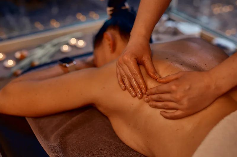 Massage &ndash; &copy;IdeaSpa Travel