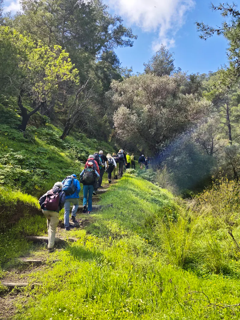 Unterwegs auf dem Gialia Naturetrail bei Gialia - &copy;Peter Walther - Eberhardt TRAVEL