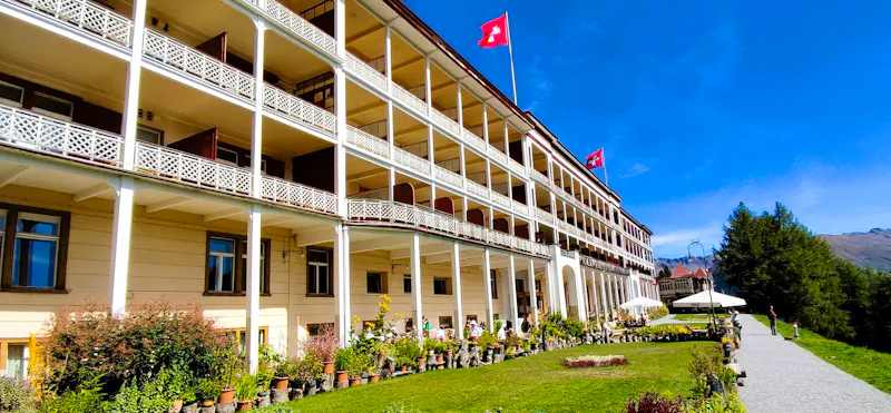 Ehemaliges Sanatorium auf der Schatzalp - &copy;Johannes Dieter Pfennig - Eberhardt TRAVEL