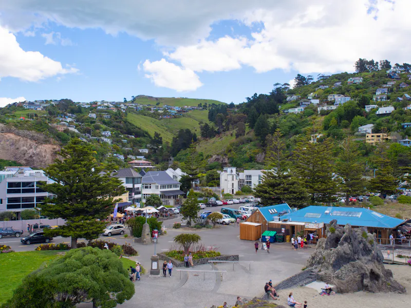 Sumner Beach bei Christchurch  - &copy;mcgimpseymike - stock.adobe.com
