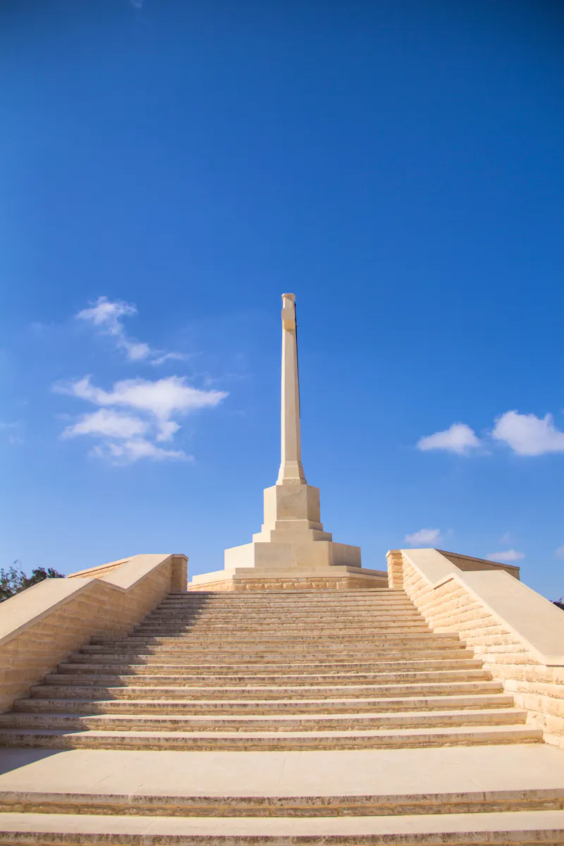 Denkmal für die Gefallenen in El Alamein, Ägypten  - &copy;marinadatsenko - stock.adobe.com