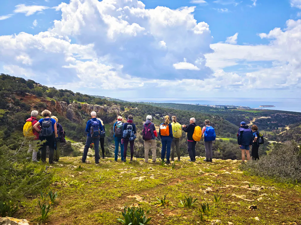 Wandergruppe an der Avakas-Schlucht  &ndash; &copy; Peter Walther für Eberhardt TRAVEL