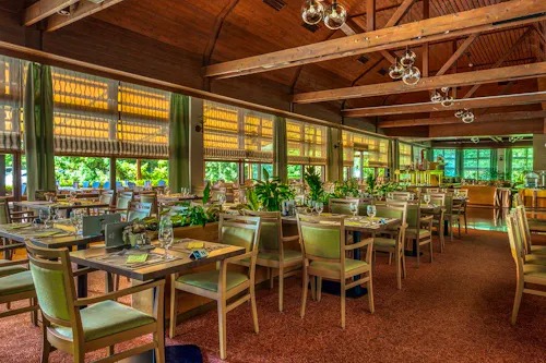 Ensana Hotel Sarvar - Restaurant &ndash; &copy; Ensana Hotel Sarvar 