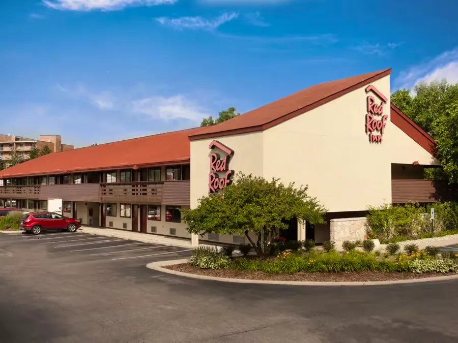 Red Roof Inn Detroit - Dearborn/Greenfield Village - Außenansicht &nbsp;&ndash;&nbsp;&copy;&nbsp;2026 Red Roof