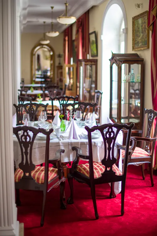 Restaurant im Hotel Altes Kurhaus &ndash; &copy; 87 0 105 0 101 0 115 0 108 0 97 0 119 0 32 0 66 0 105 0 101 0 114 0 110 0 97 0 116 0 32 0 32 0 32 0 102 0 111 0 116 0 111 0 112 0 108 0 117 0 115 0 64 0 112 0 111 0 99 0 122 0 116 0 97 0 46 0 102 0 109 0 0 0