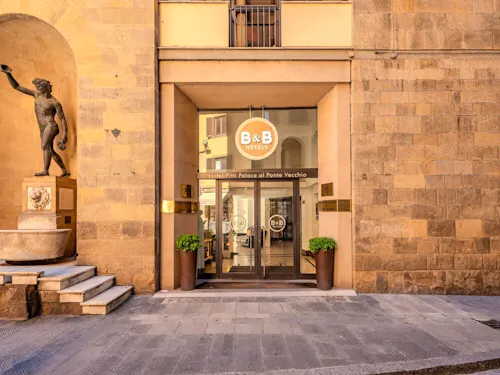 B&B Hotel Pitti Palace al Ponte Vecchio - von außen &ndash; &copy; Firenze Pitti Palace al Ponte Vecchio