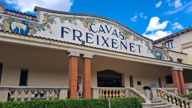 Besuch der Cava-Kellerei im Penèdes Weingebiet - &copy;Anette Rietz - Eberhardt TRAVEL