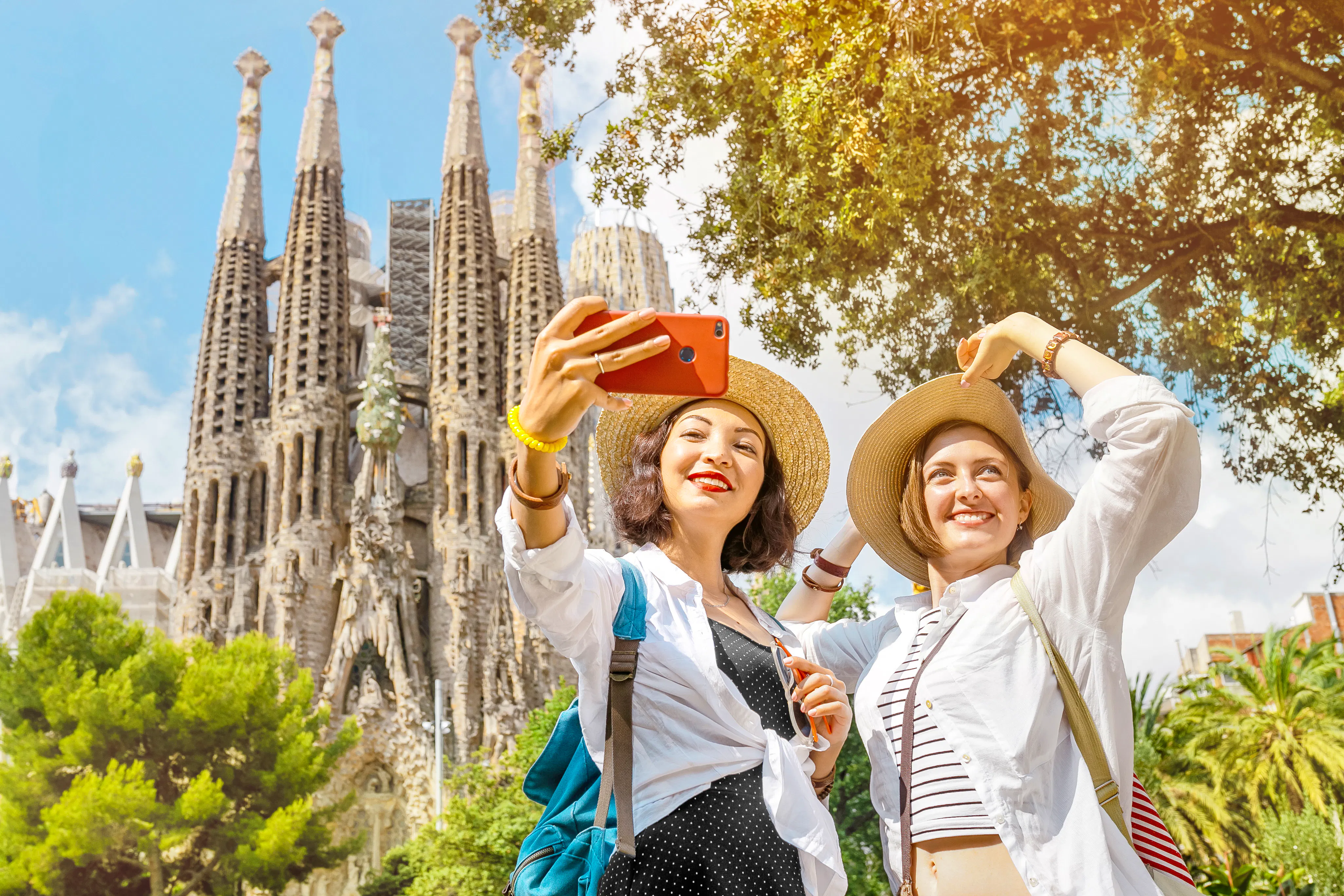 Unterwegs in Barcelona - Kathedrale Sagrada Familia &ndash; &copy; EdNurg - stock.adobe.com