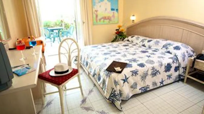 Zimmerbeispiel Doppelzimmer im Terme Providence &ndash; &copy;IschiaWandern
