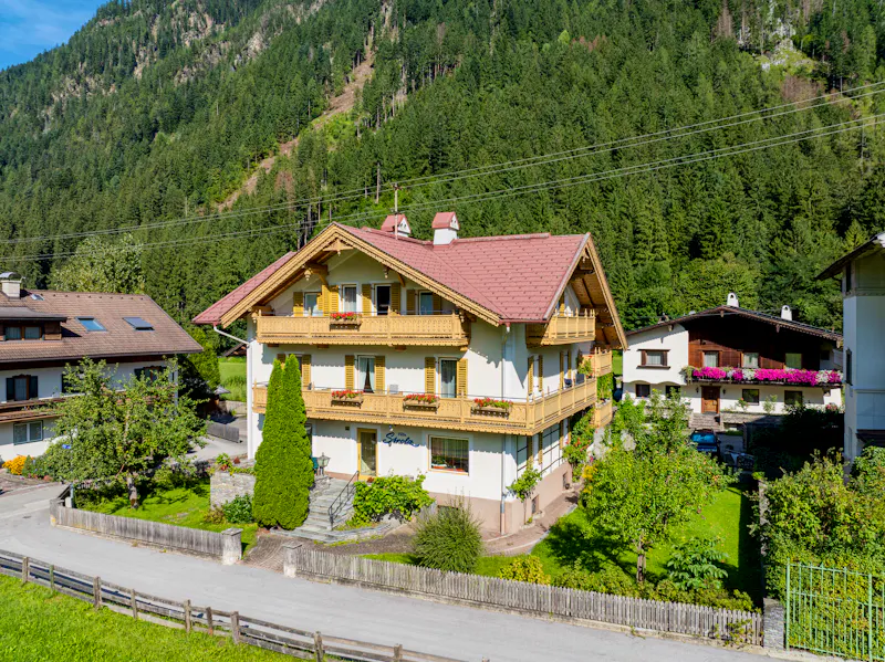 Hotel Strolz in Mayrhofen -  Aussenaufnahmen  &ndash; &copy;Hotel Strolz in Mayrhofen