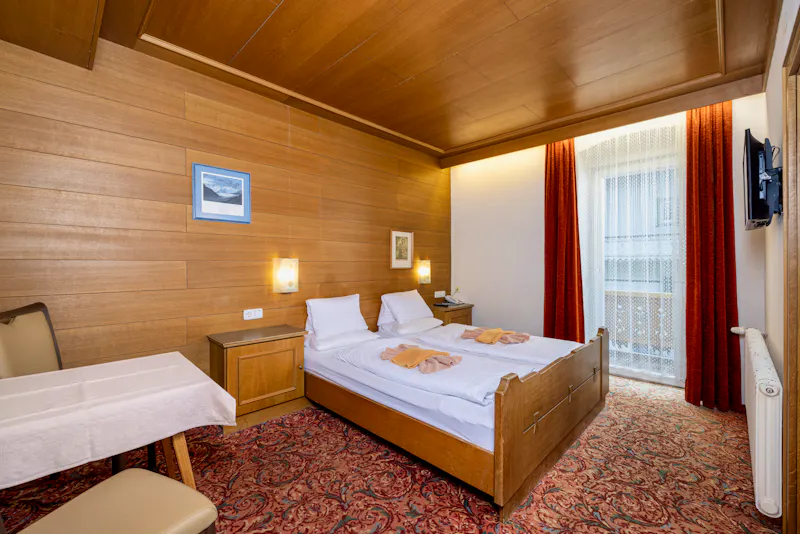 Hotel Strolz in Mayrhofen - Zimmerbeispiel Dep &ndash; &copy;THOMAS EBERHARTER PHOTOGRAPHY
