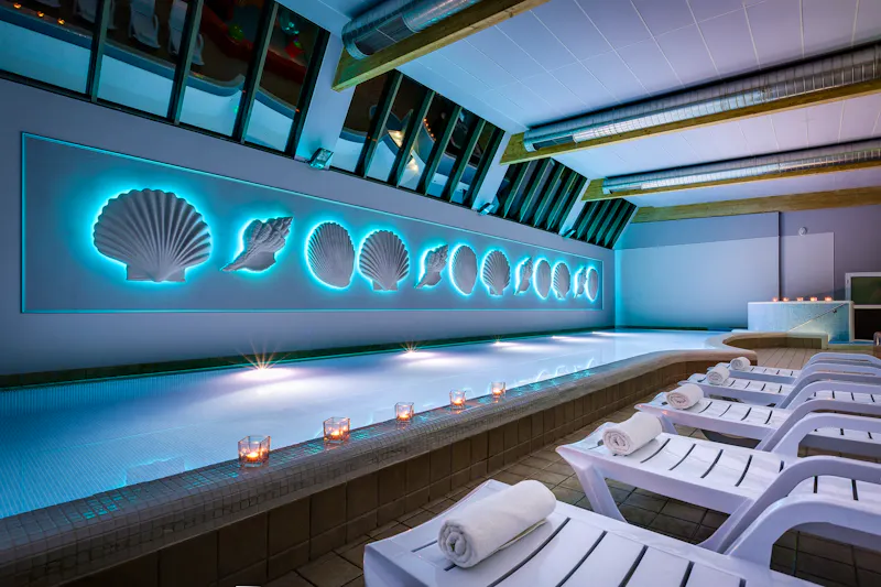 Schwimmbad im Hotel Aurora &ndash; &copy;IdeaSpa Travel