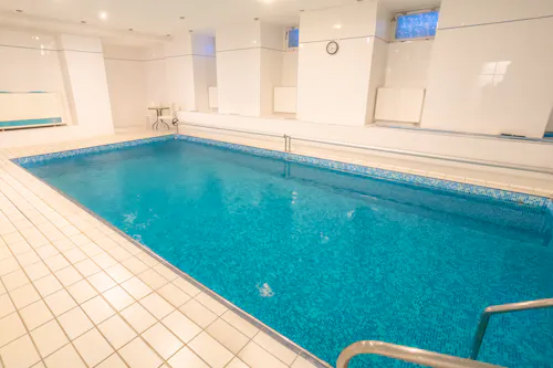 Marienbad - Hotel Flora - Schwimmbad &ndash; &copy; Hotel Flora Marienbad