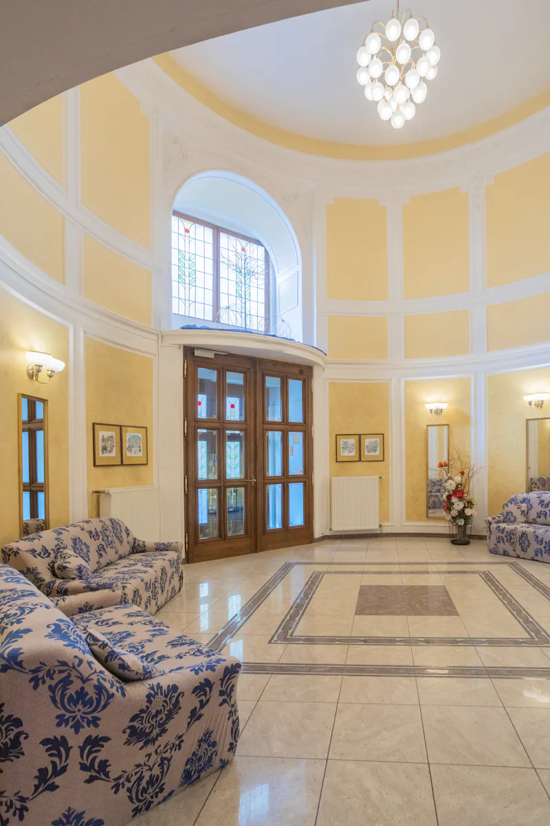 Hotel Flora Marienbad - Hotelhalle &ndash; &copy;Hotel Flora Marienbad
