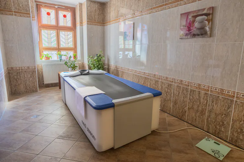 Hotel Flora Marienbad - Hydrojet &ndash; &copy;Hotel Flora Marienbad