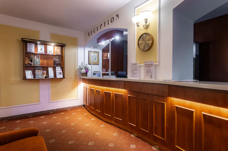 Hotel Flora Marienbad - Rezeption &ndash; &copy;Hotel Flora Marienbad