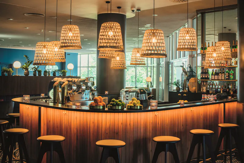 Bar im Vienna House Amber Baltic Miedzyzdroje &ndash; &copy;IdeaSpa Travel