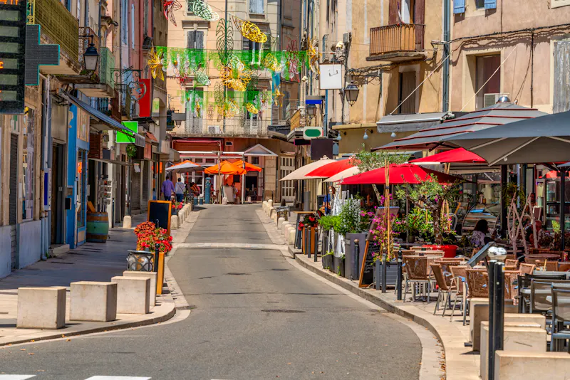Sommerstimmung in Orange in der Provence - &copy;PRILL Mediendesign - stock.adobe.com