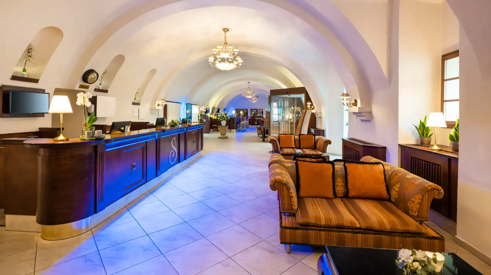 Lindner Hotel Prague Castle in Prag, Tschechien - Rezeption &nbsp;&ndash;&nbsp;&copy;&nbsp;Lindner Hotel Prague Castle