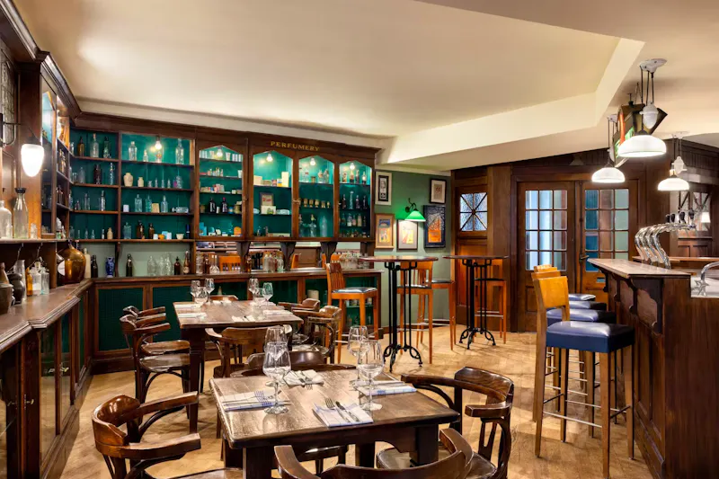 Vienna House by Wyndham Sonne Rostock - Bar  &ndash; &copy;2026 WHR Europe, Inc.