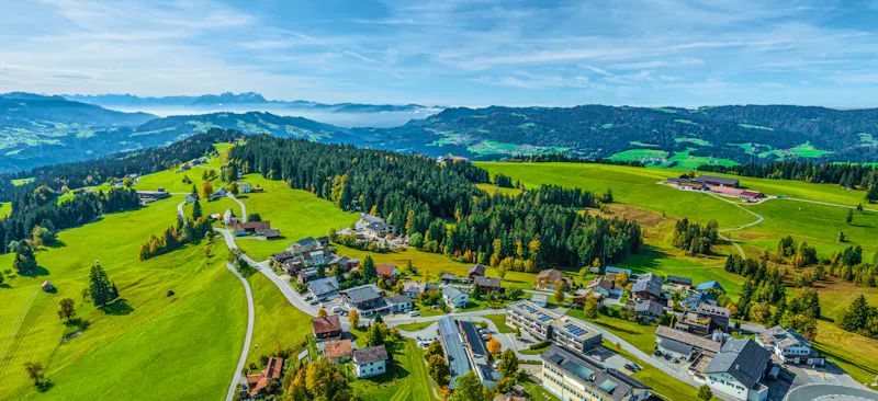 Panoramablick über Sulzberg in Vorarlberg, Österreich  - &copy;ARochau - stock.adobe.com