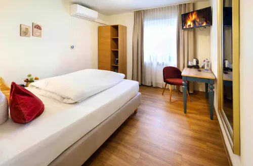 Hotel Rosi - Zimmerbeispiel &ndash; &copy; Hotel Rosi