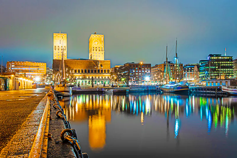 Rathaus von Oslo im Winter - &copy;Alexey Fedorenko - stock.adobe.com