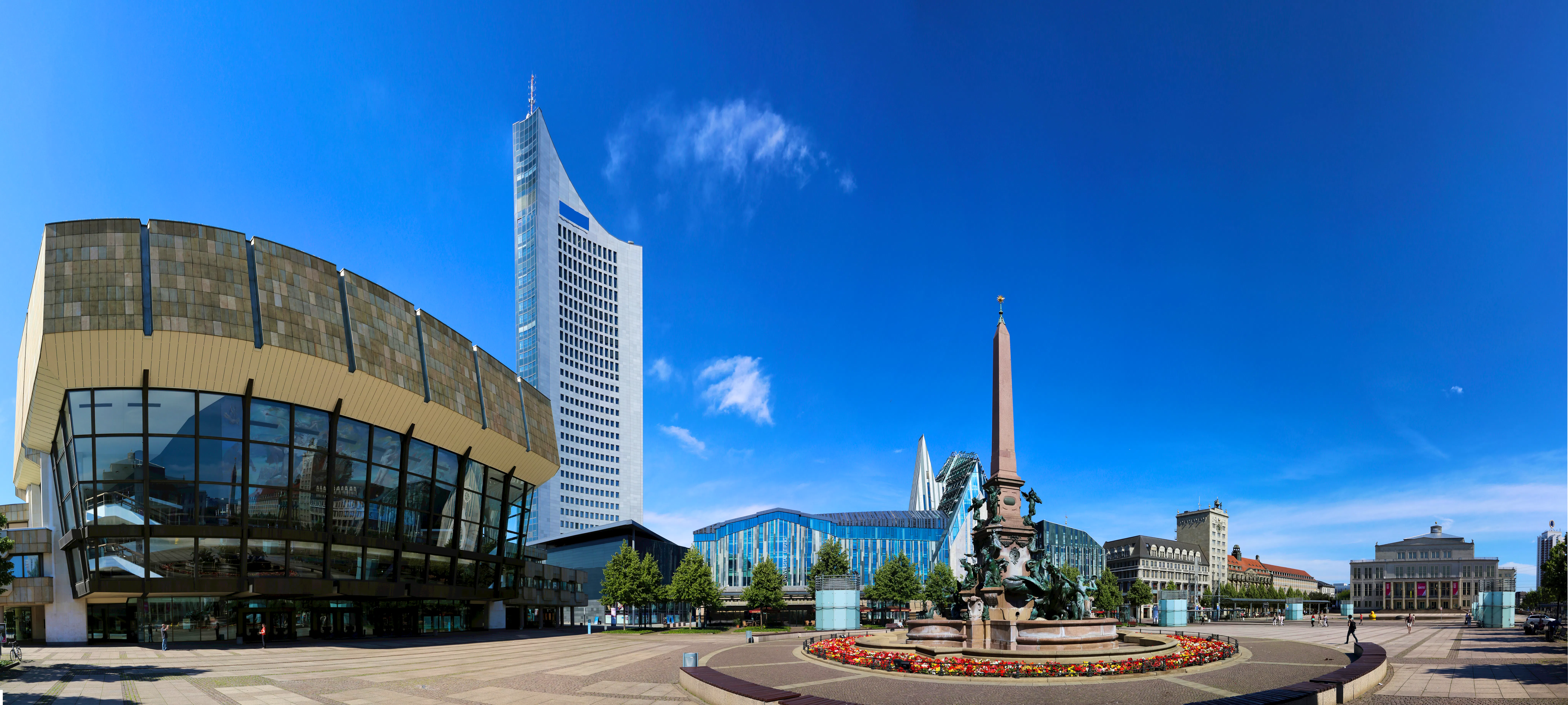 Leipzig - Augustusplatz &ndash; &copy; Marcel Schauer - stock.adobe.com