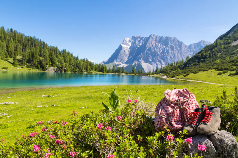 Seebensee mit Blick auf die Zugspitze - &copy;serkat Photography - stock.adobe.com