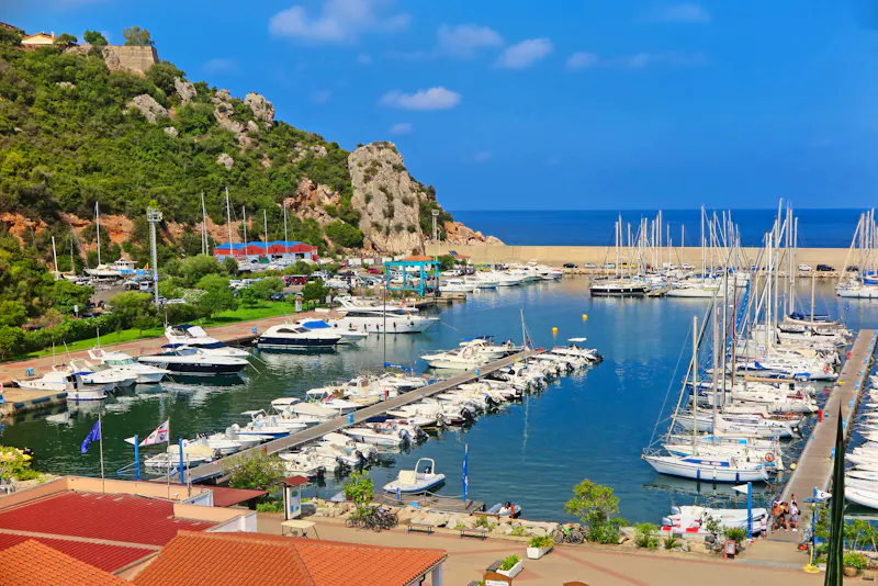 Hafen von Santa Maria Navarrese - &copy;shorty25 - stock.adobe.com