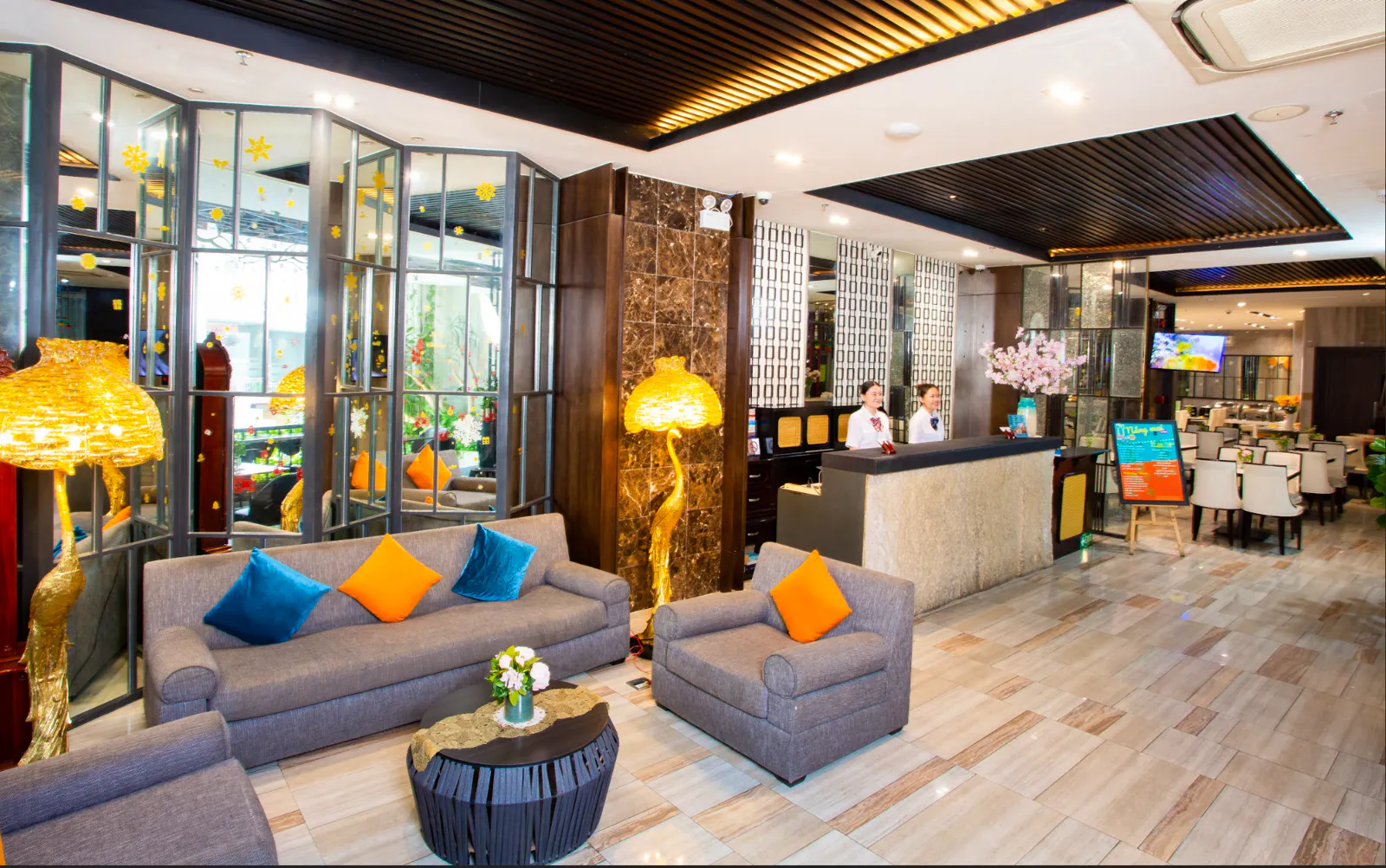   Sunrise Central Hotel - Rezeption&nbsp;&ndash;&nbsp;&copy;&nbsp;  Sunrise Central Hotel