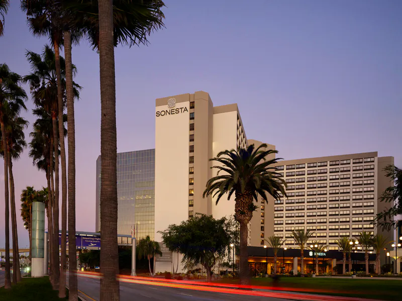 Sonesta Los Angeles Airport&nbsp;&ndash;&nbsp;&copy;&nbsp;Sonesta Los Angeles Airport