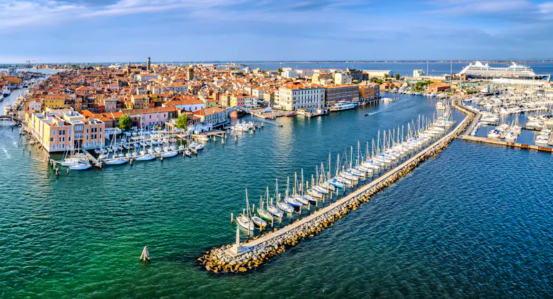 Hafenstadt Chioggia an der Lagune von Venedig - &copy;Ralph Hoppe - www FooTToo de