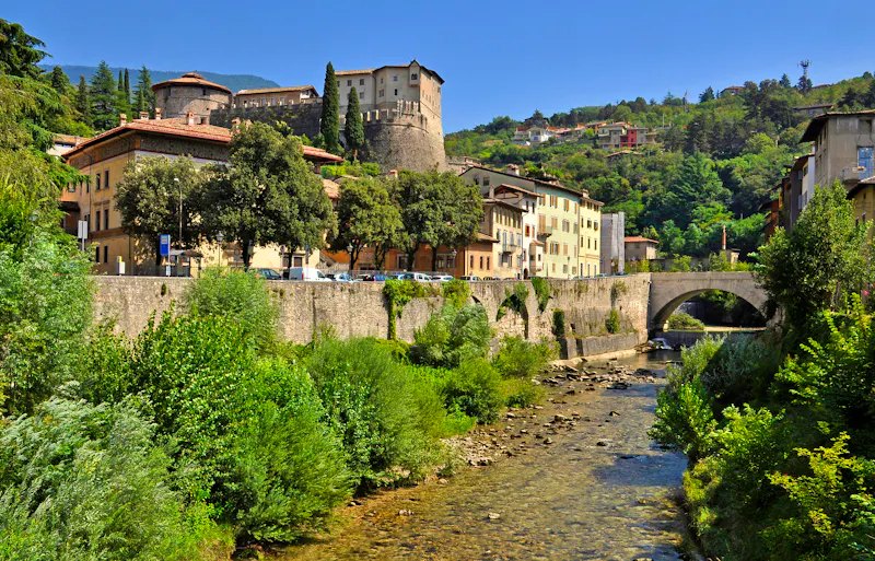 Burg in Rovereto - &copy;Lobra - stock.adobe.com