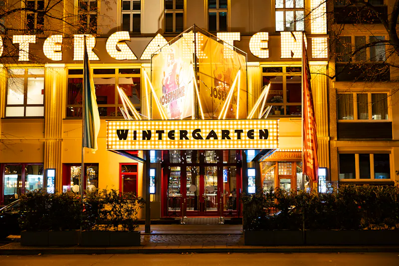 Wintergarten Varieté Berlin - Eingang - &copy;Wintergarten Varieté Berlin