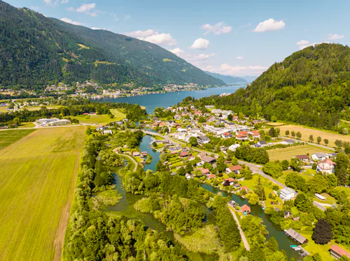 Ossiacher See in Kärnten &ndash; &copy; Beautiful World - stock.adobe.com