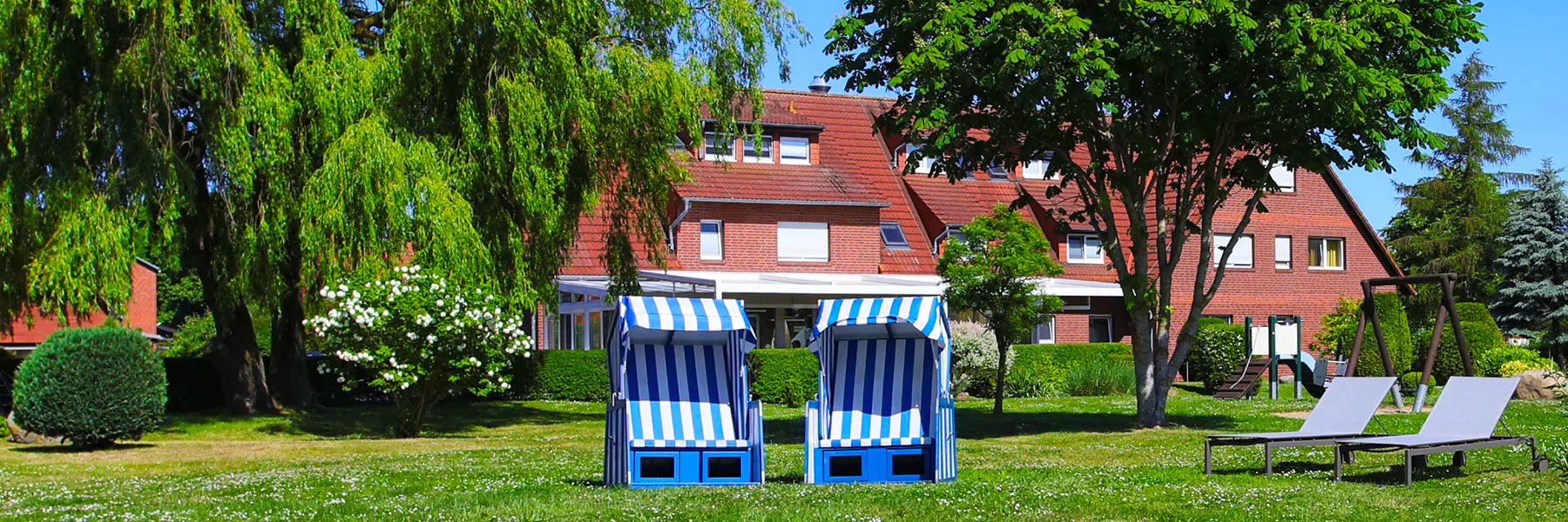 Hotel und Restaurant am Wasser in auf der Insel Rügen - Liegewiese&nbsp;&ndash;&nbsp;&copy;&nbsp;Hotel und Restaurant am Wasser 