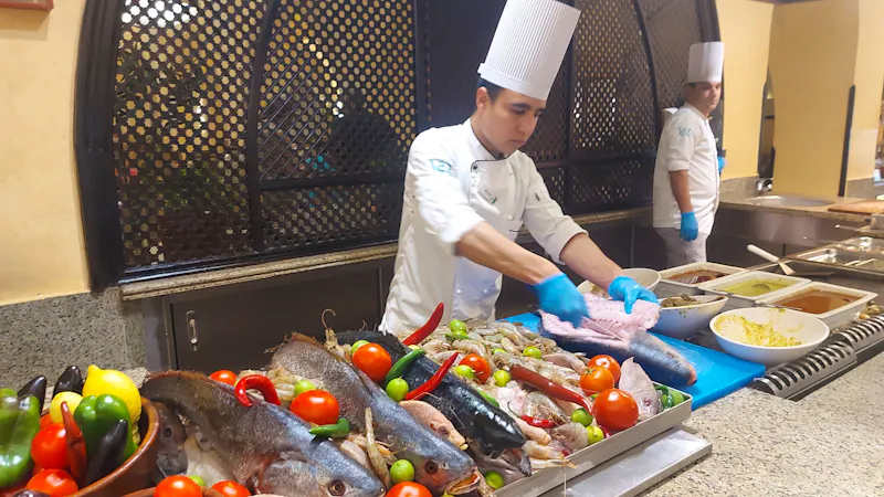Abendessen mit Live Cooking Hotel Jaz Makadi Star  Spa Hurghada - &copy;Eberhardt TRAVEL